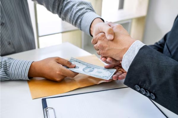hợp đồng vay tài sản