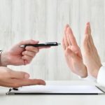 Ủy quyền nhận tiền có thể lập bằng văn bản viết tay rồi mang đi công chứng không? Người mất năng lực hành vi