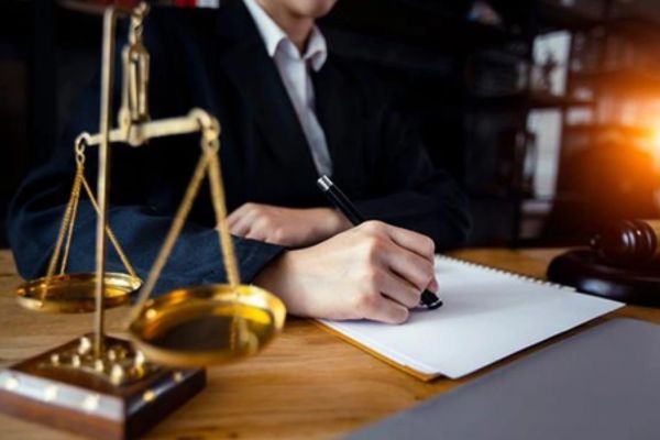 Công chứng bản dịch hồ sơ