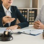 Có khởi kiện được hợp đồng không công chứng không? công chứng bản dịch chuyển đổi