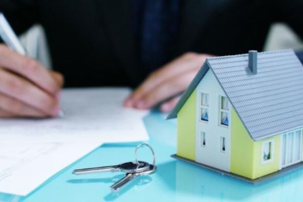 Ủy quyền trong chuyển nhượng hợp đồng thuê đất