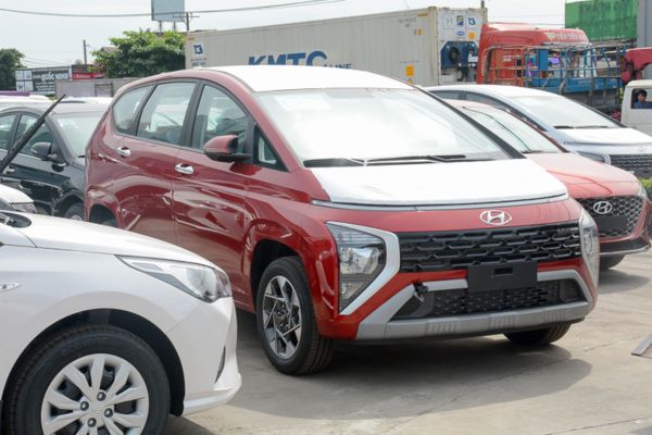 Quy định về mua bán xe trên 8 chỗ